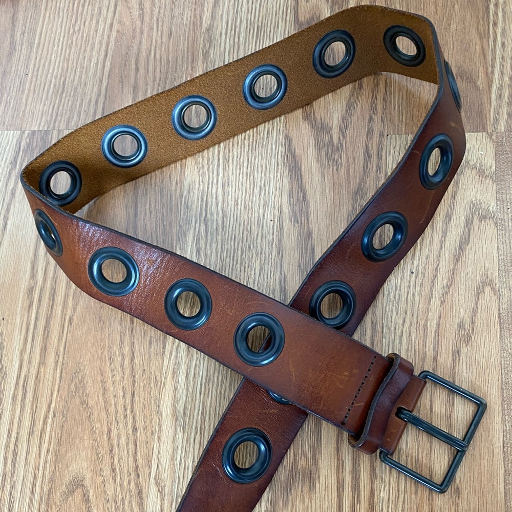 Vintage leather belt!
